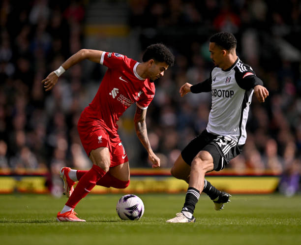 地发挥作用 地发挥作用