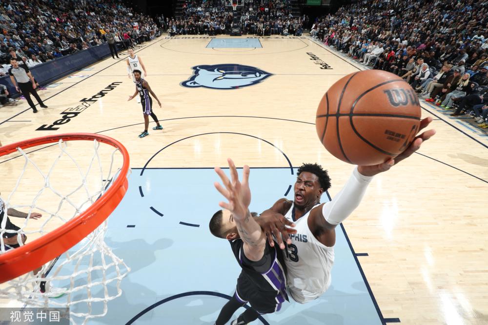 展开了激烈 展开了激烈